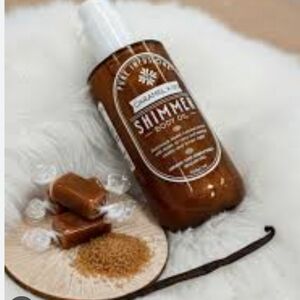Pure Infusions Caramel Kiss Shimmer Body Oil. NIB